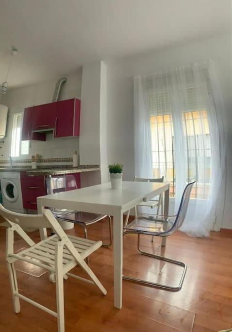 Apartamento Luminoso En Espartinas Totalmente Climatizado Exterior photo